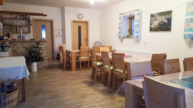 Haas_Unterailsfeld_Goessweinstein_001